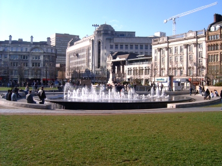 Piccadilly_Gardens